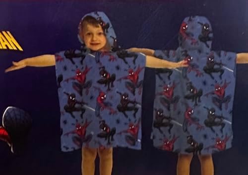 Spider-Man astonishing Spider-Man Kids Bath Hooded Poncho Towel lounging in style